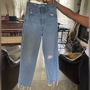 Levi’s Straight Ribcage High Waisted Ankle Jeans